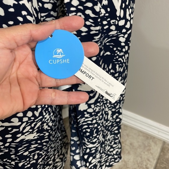 NWT Cupshe Lisa Square Neck Midi Dress - Picture 4 of 15